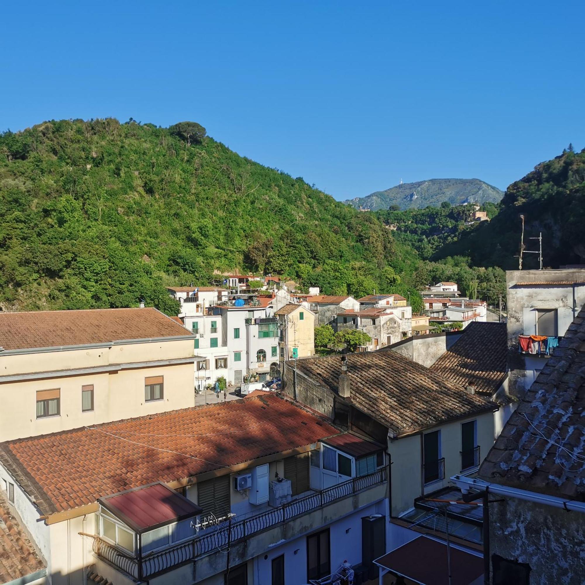 Cortile Di San Leo Lägenhet Vietri Exteriör bild